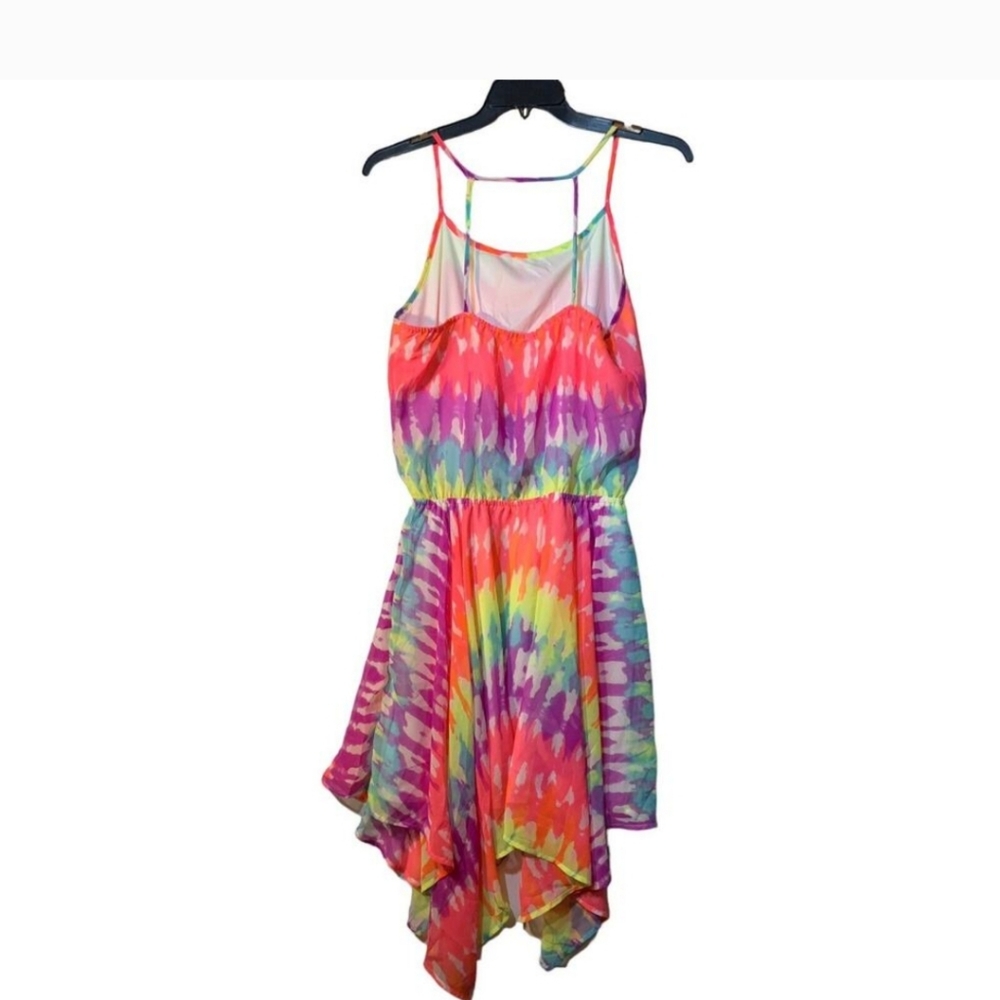 Dress‎ - Picture 2 of 6